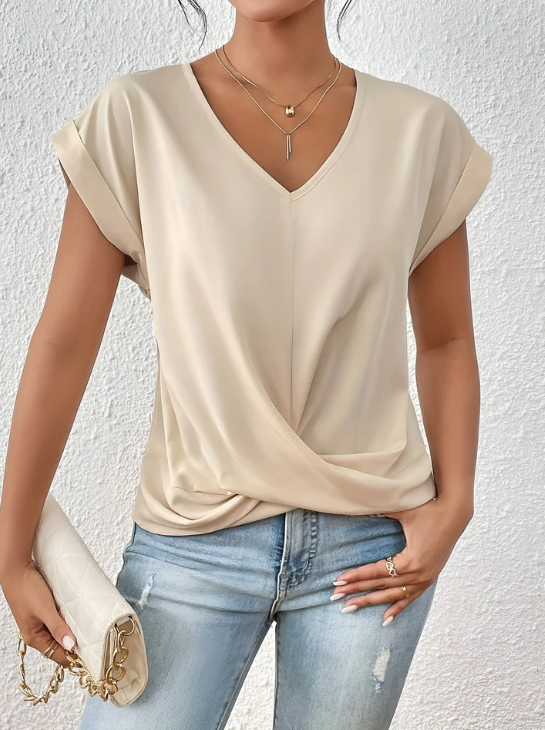 T-SHIRT CASUAL COLLO A CUORE
